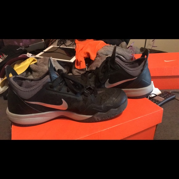 Nike Zoom Crusaders - Picture 2 of 6